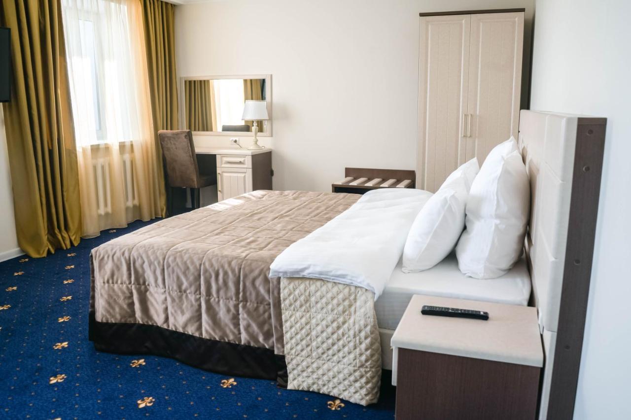 Dostyq Kokshetau Hotel Kültér fotó