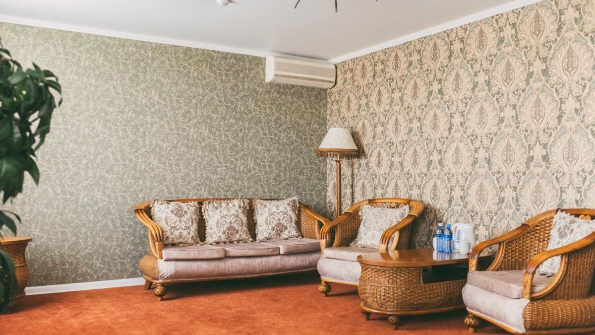 Dostyq Kokshetau Hotel Kültér fotó