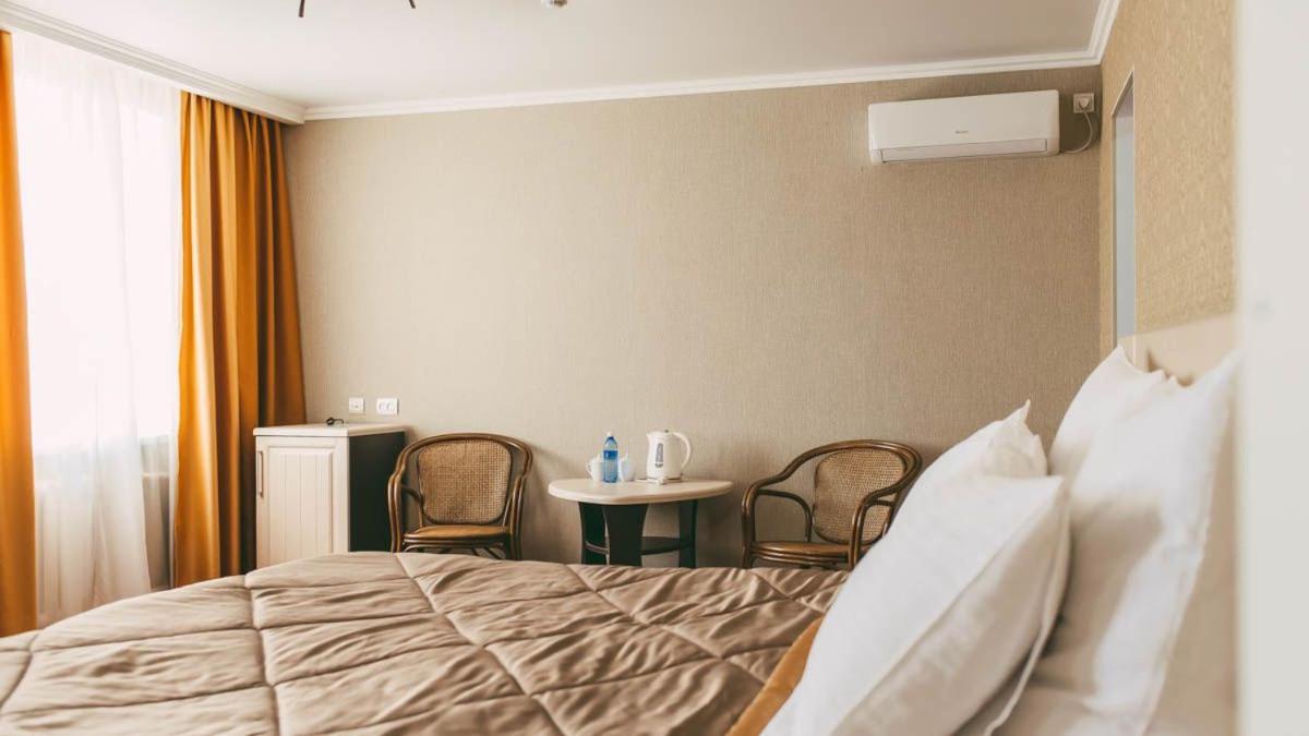 Dostyq Kokshetau Hotel Kültér fotó