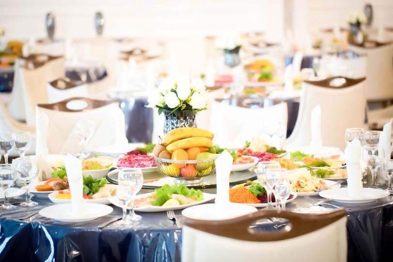 Dostyq Kokshetau Hotel Kültér fotó