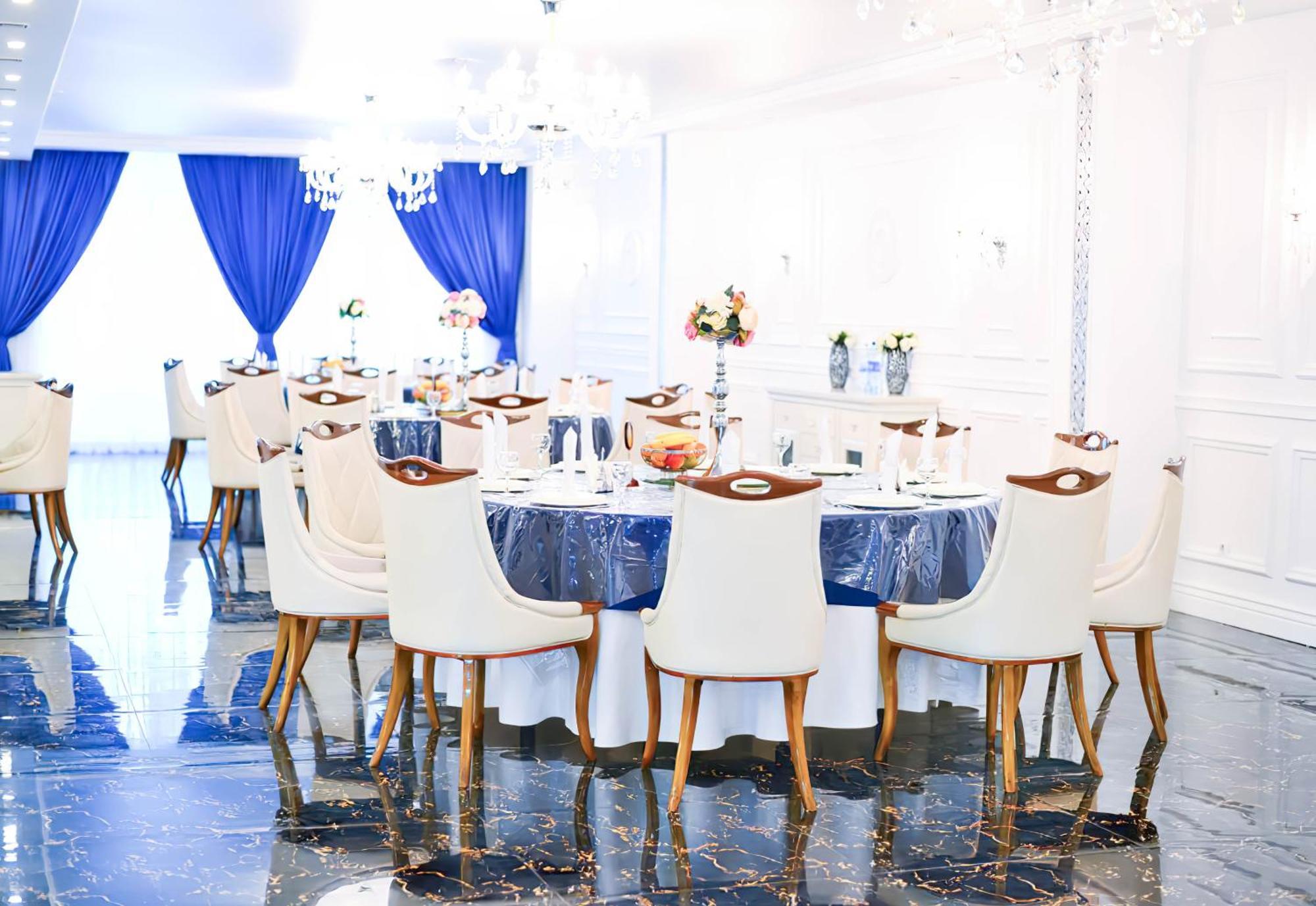 Dostyq Kokshetau Hotel Kültér fotó