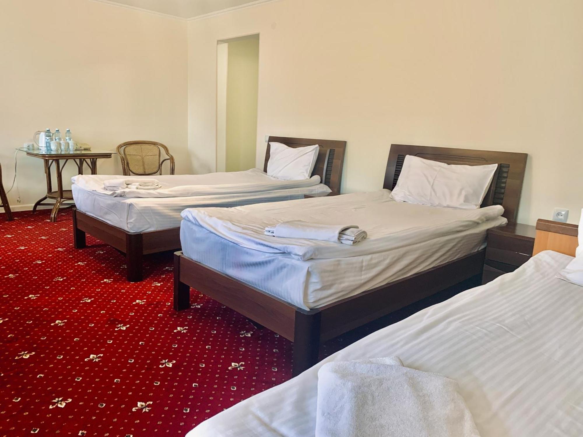 Dostyq Kokshetau Hotel Kültér fotó